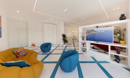 The Pearl of Sorrento 5