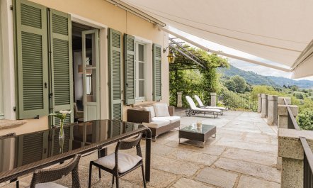 A Romantic Rendezvous 2