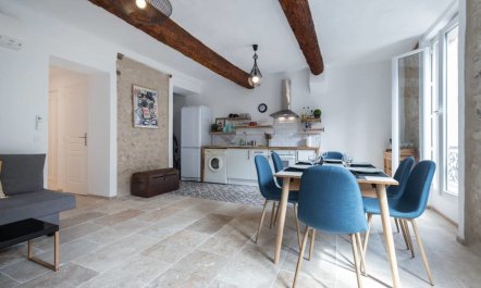 Provençal Promise 1