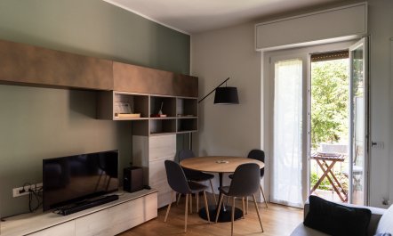 Views Over the Tree Tops 5