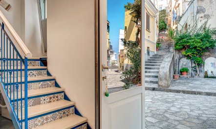 Amalfi Aria 5