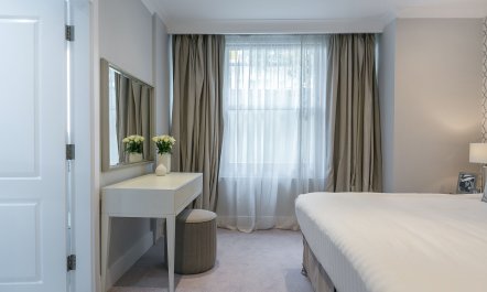 Wave From The Platform 9