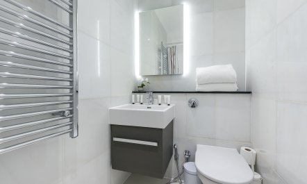 Wave From The Platform 7