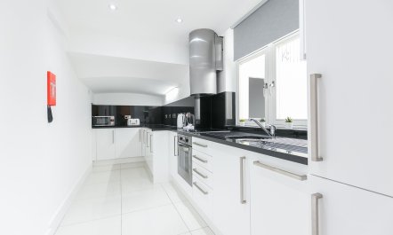 Wave From The Platform 4