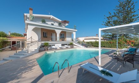 Sicilian Seaside Villa