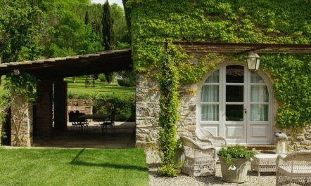 Wisteria & Wine 5