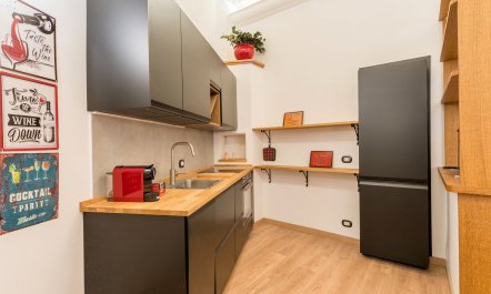 The Painter's Atelier 7