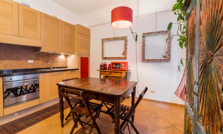 Charms of the Colosseo 1