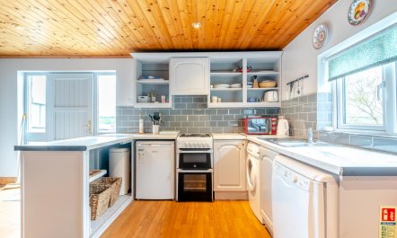 2 Bed in Wellington Bridge 7