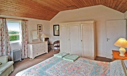 4 Bed in Ballyconneely 8