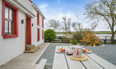 2 Bed in Wellingtonbridge