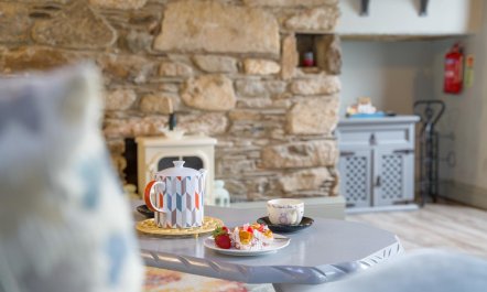 2 Bed in Wellingtonbridge 4