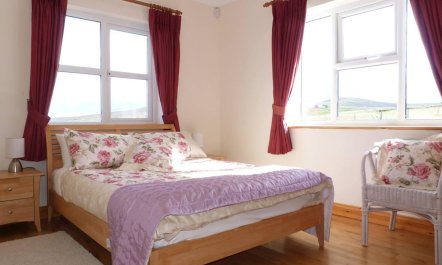 5 Bed in Belmullet 6
