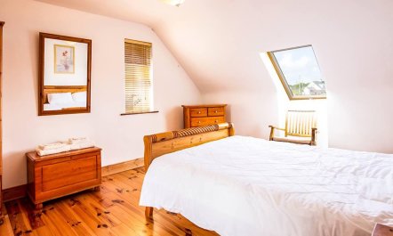 4 Bed in Ballydavid 6