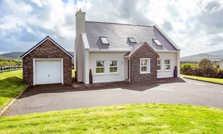 4 Bed in Ballydavid