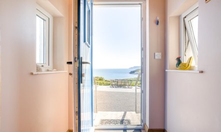 4 Bed in Cushendun 3