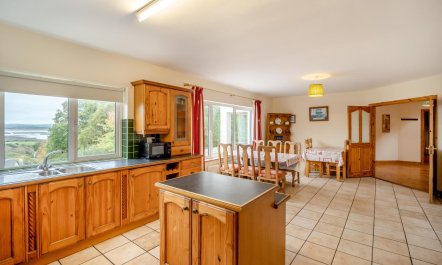 5 Bed in Mountcharles 4