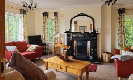 5 Bed in Mountcharles 1