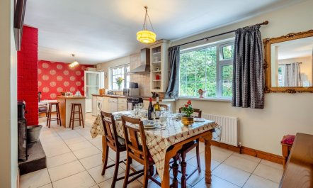 3 Bed in Clogheen 8