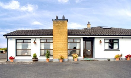 2 Bed in Ballybay