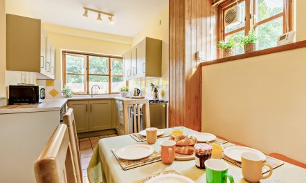 3 Bed in Taunton 3
