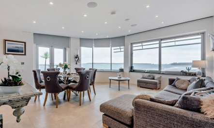 2 Bed in Tenby 9