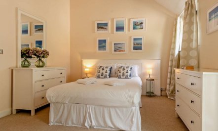 2 Bed in Sedgehill 5