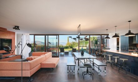 Tropez Views 5