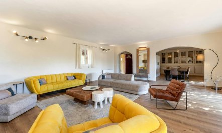 Postcard Farmhouse 6