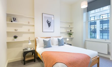 Baker Street Charm 6