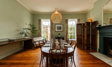 The Georgian Jewel 1