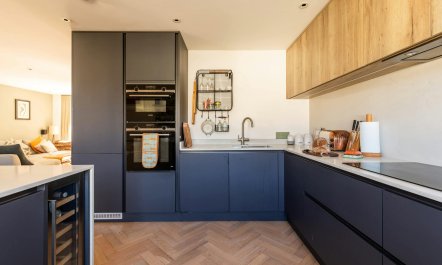 The Bristol Breeze 4