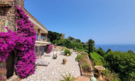 Riviera View 1