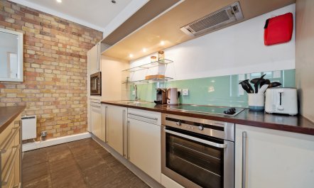 A Loft in the East 0