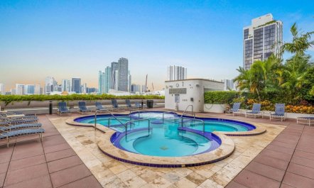 Skyline Jewel 1