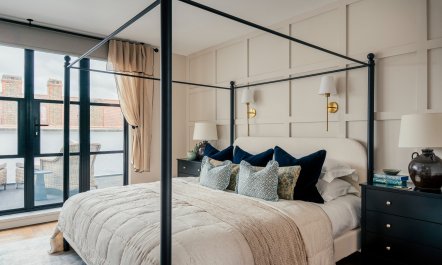 Townhouse Charm 7
