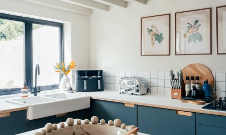 Townhouse Charm 6