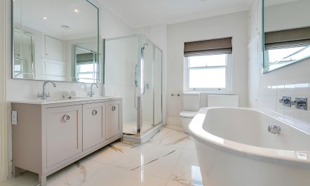 Exquisite Elegance 4