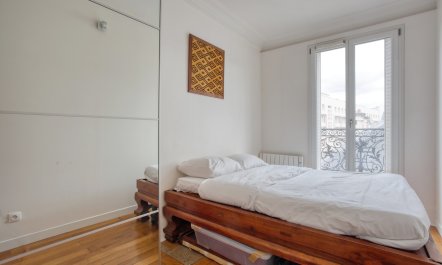 Charm of Glacière 9