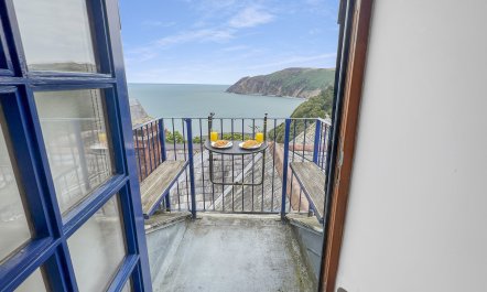 Penthouse Lynmouth Bay 2