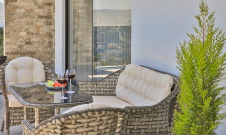 Villa Couples Retreat 6