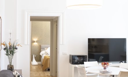 Golden Echo 9
