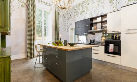 Refined Residence 8