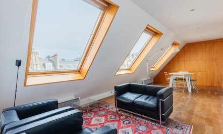 The Eaves of Paris 2