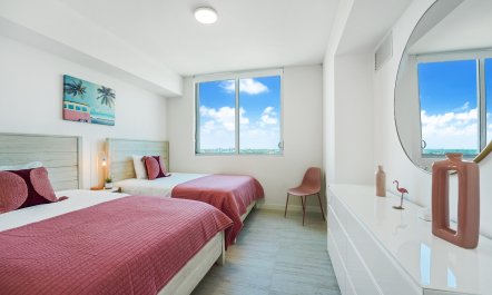 Design District Dandy 8