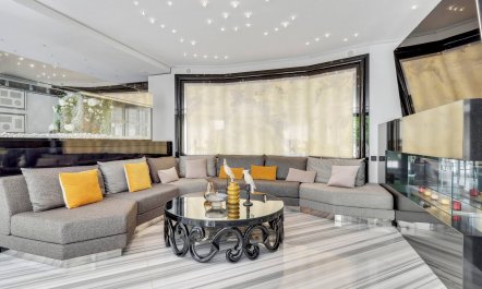 Le Prestige Parisien 1