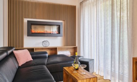 Vogue Ridge Retreat & Terrace Apartment 11