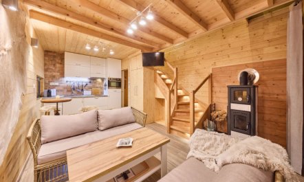 Luxe Timber Lodge & Yoga Loft 6