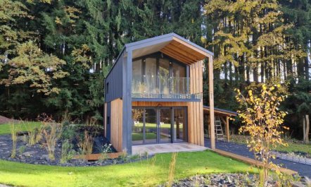 Luxe Timber Lodge & Yoga Loft