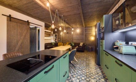 Twilight Grove Stylish Lounge Apartment 5 2